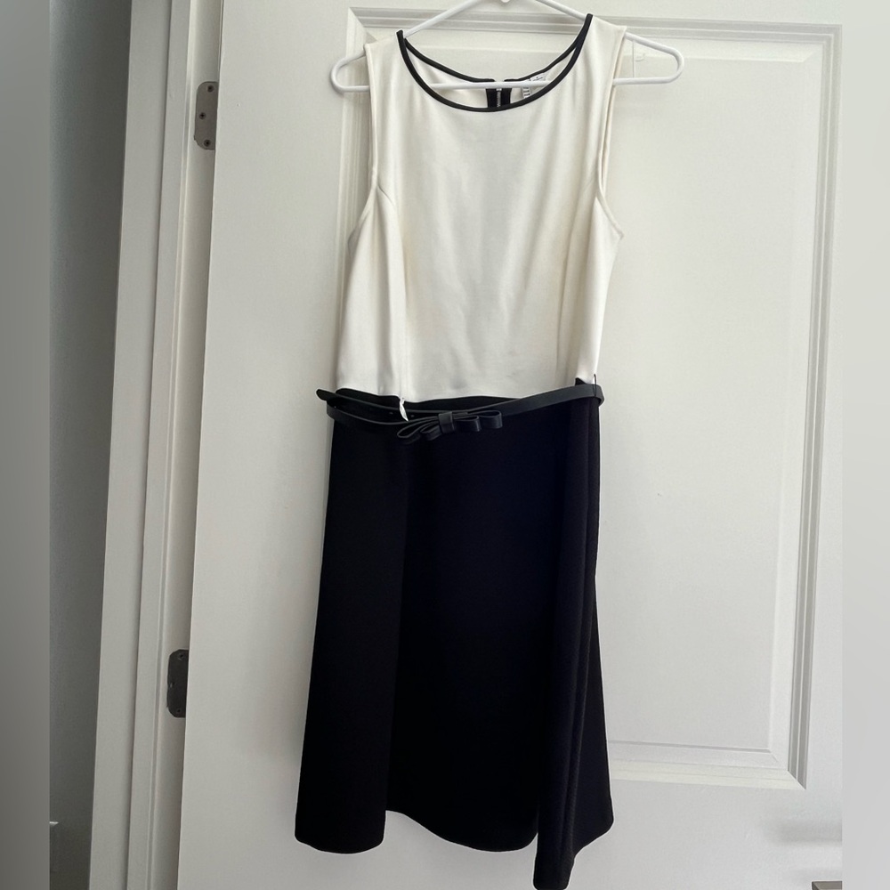 ELLE  dress size 8, NWOT, leather detailing